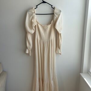Elegant Cream Long Sleeve Maxi Dress